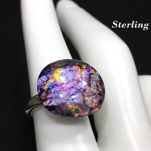 Sterling Silver Dichroic Glass Ring – Adjustable Size 8 – 1960s Vintage Jewelry